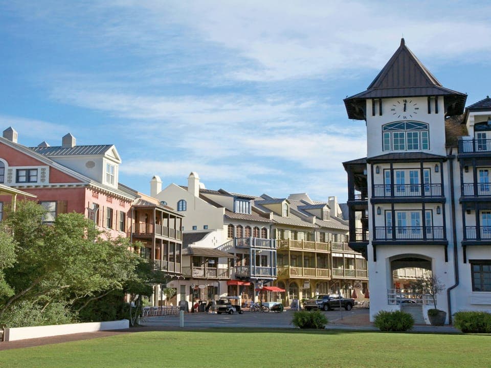 Inlet Dunes #105 | 5-Minute Bicycle Ride to Local Shops, Restaurants and Entertainment in Rosemary Beach