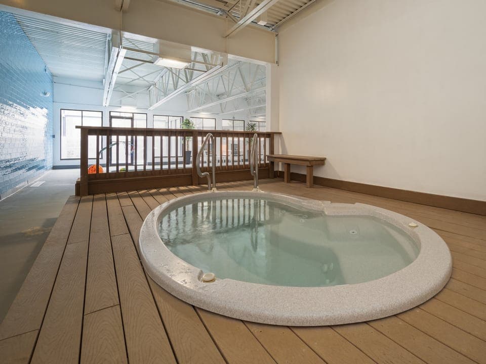 Shared Hot Tub at Snowblaze Clubhouse