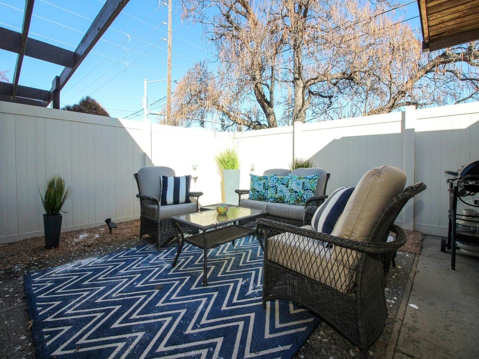 Private courtyard