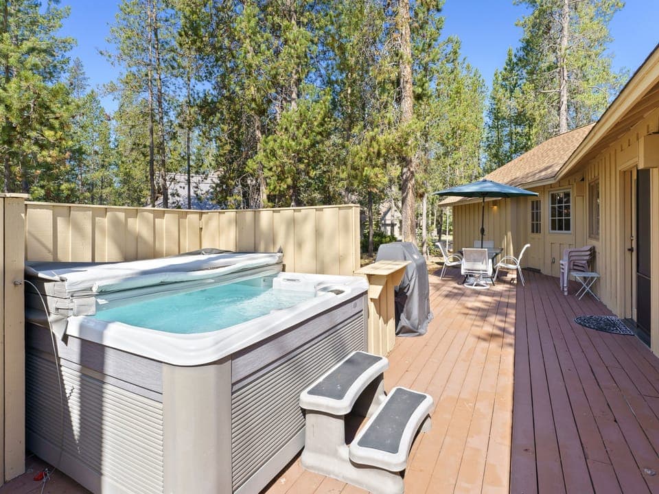 Tub