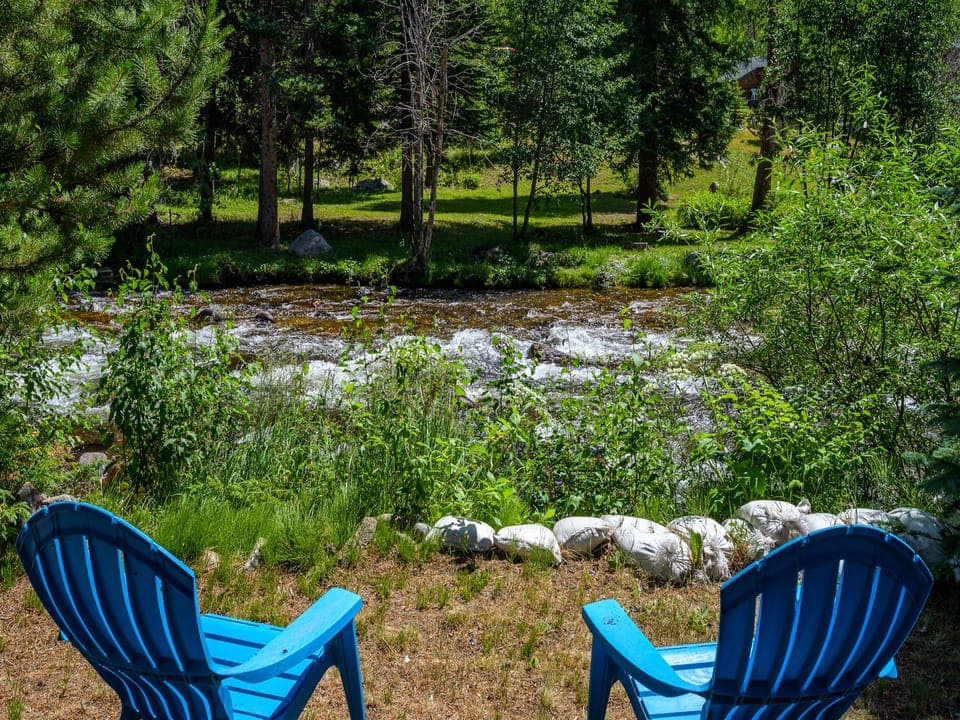 Relax on the side of the river