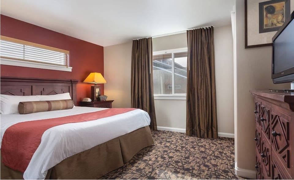 Unit may vary in layout, view, floor, and decor.