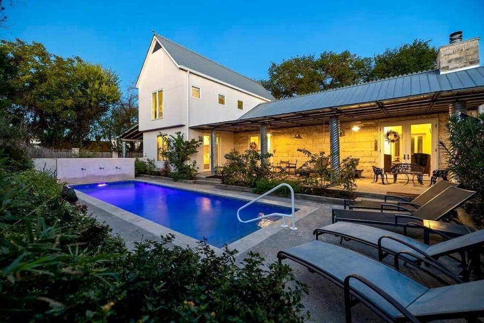 Welcome to Estancia! This sophisticated Hill Country retreat is perfectly positioned just half a block from Main Street in Fredericksburg, TX.