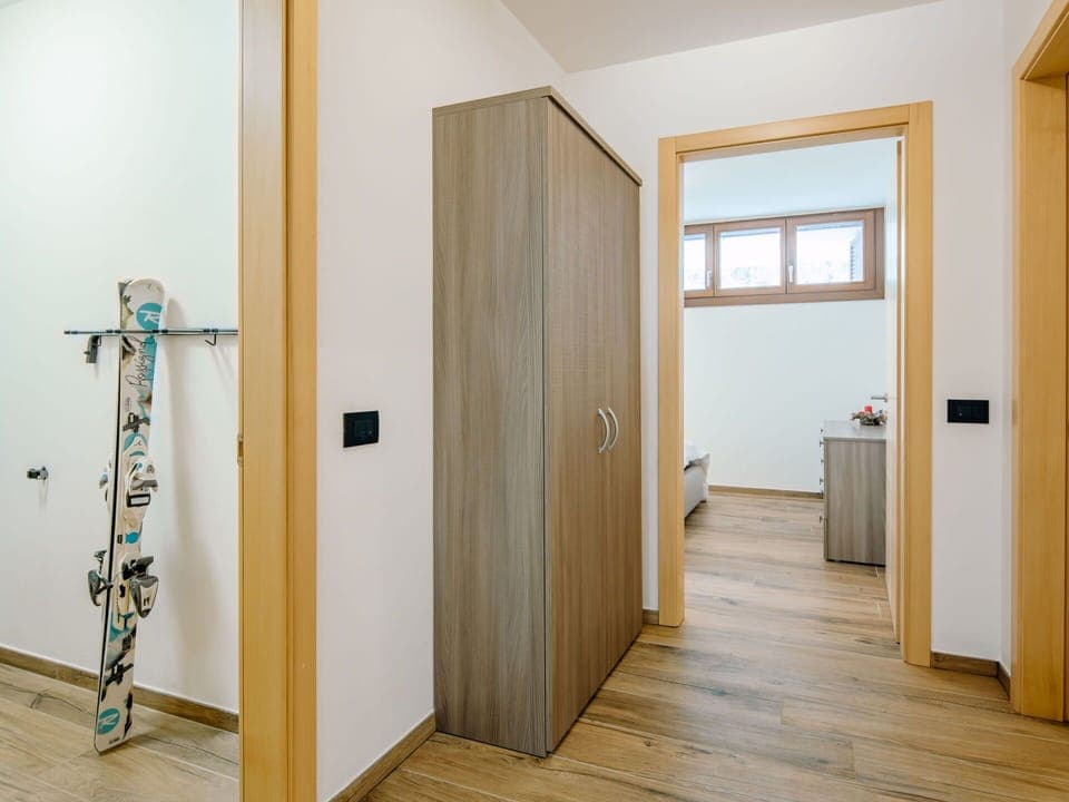 Sky, Water, Building, Property, Plant, Azure, Swimming Pool, Cloud, Leisure, Window