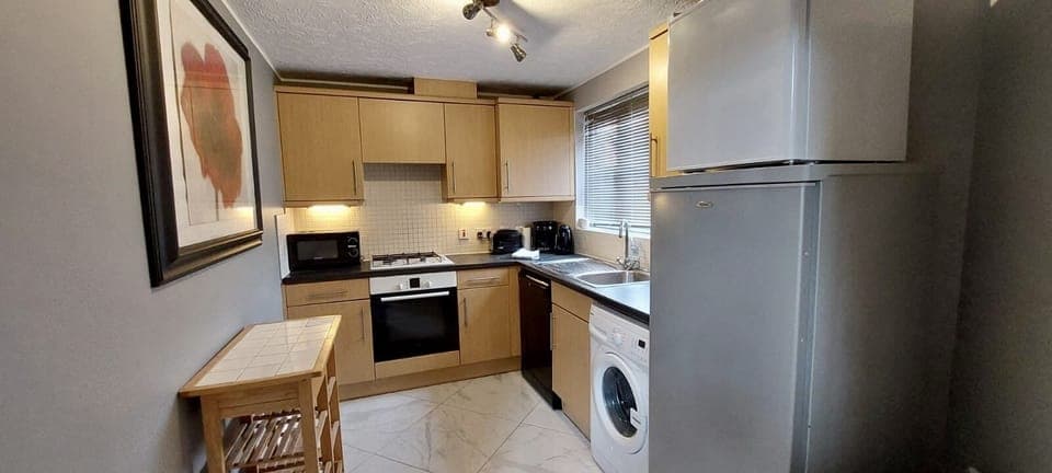 Fully equipped Modern kitchen.