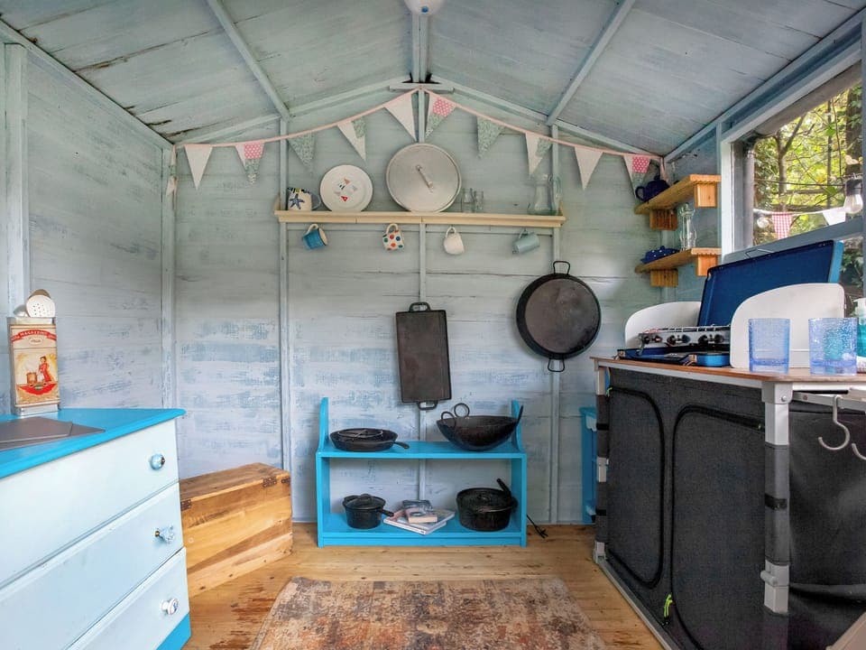 Summerhouse | The Threshing Barn - Middle Corscombe, Sampford Courtenay, Okehampton