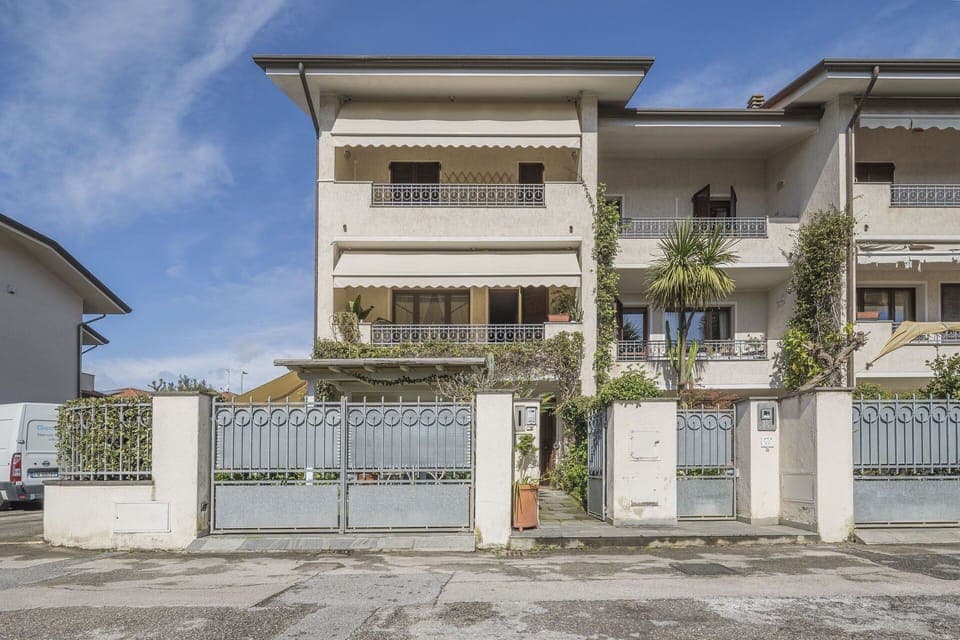 Autumn, Main Entrance, Spring, Summer