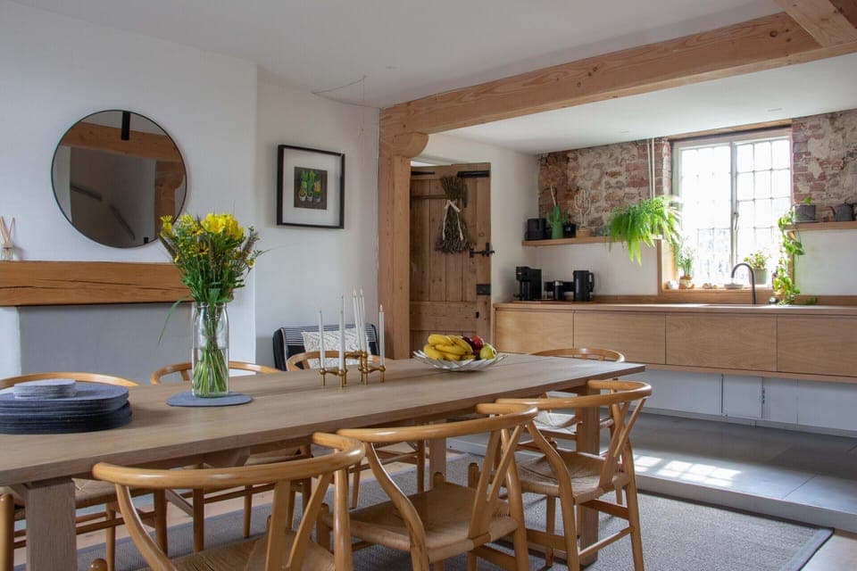 Open Plan Kitchen and Dining