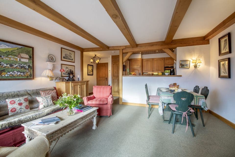 Clover Verbier living room