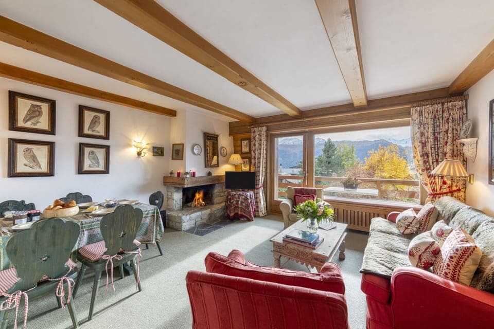 Clover Verbier living room