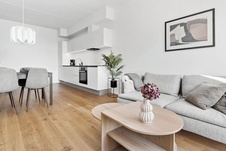 Living and dining area