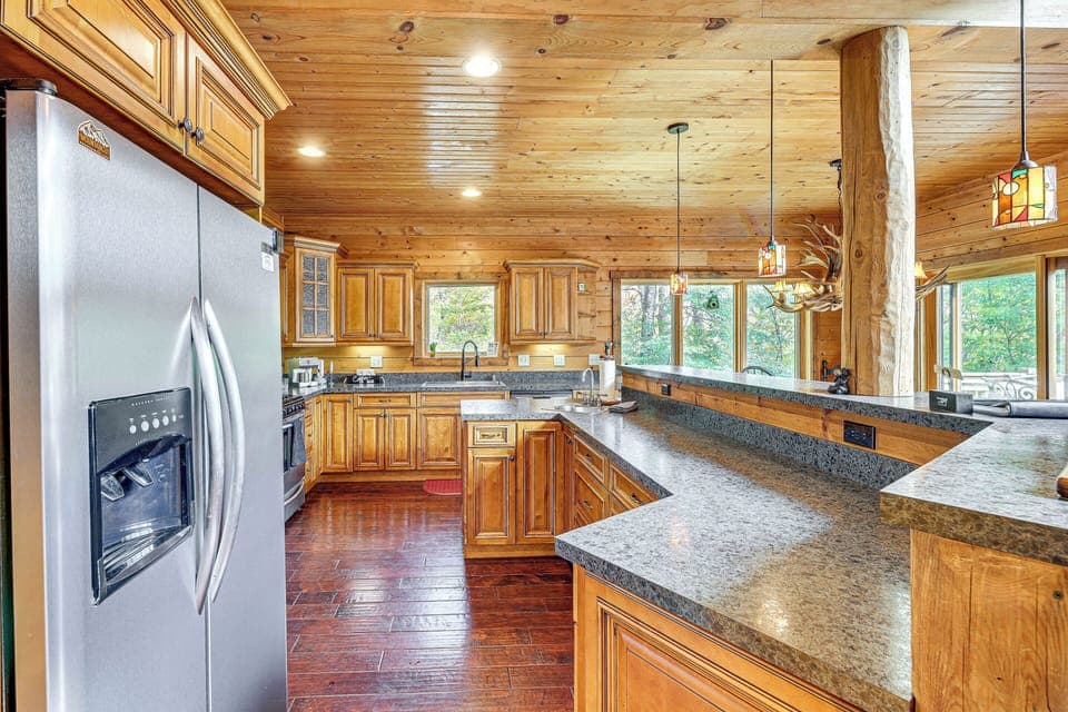 Kitchen | 1st Floor | Dishwasher | Espresso Machine | Air Fryer