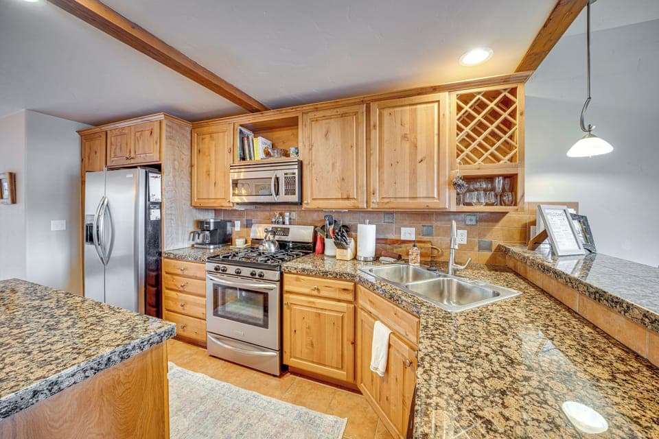 Fully Equipped Kitchen | Keyless Entry | 3-Story Property