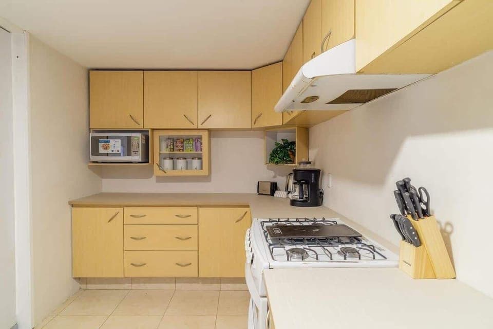 There’s a kitchen with everything you’d need to prepare a meal