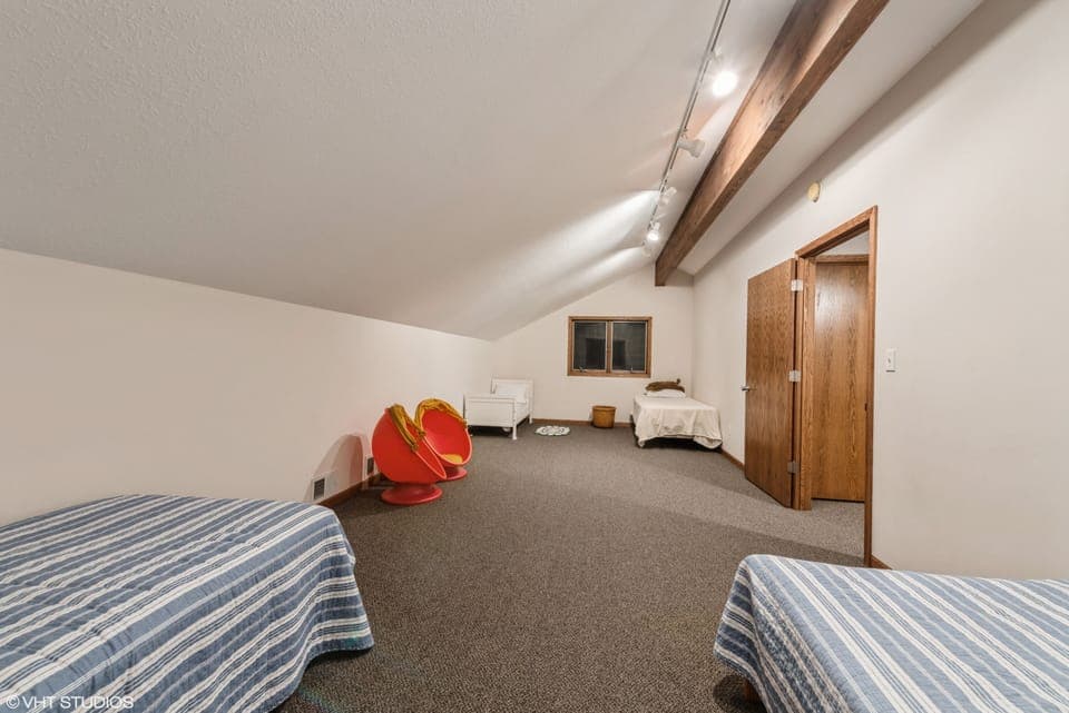 3rd Floor Room with 3 Twin Beds and a Toddler Bed