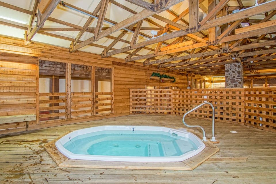 Communal hot tub for Snowcrest guests