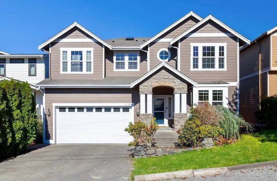 Welcome to our family friendly home in Kennydale