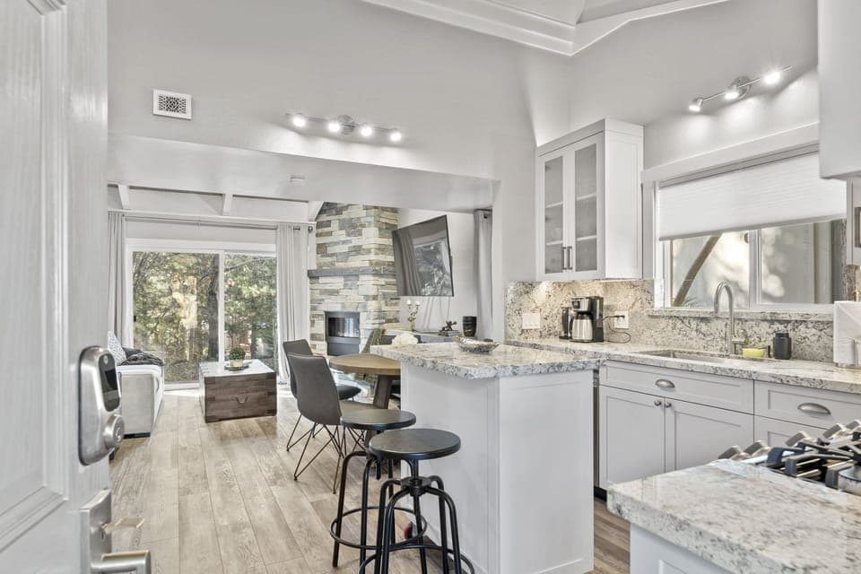 Kitchen area from the front door.