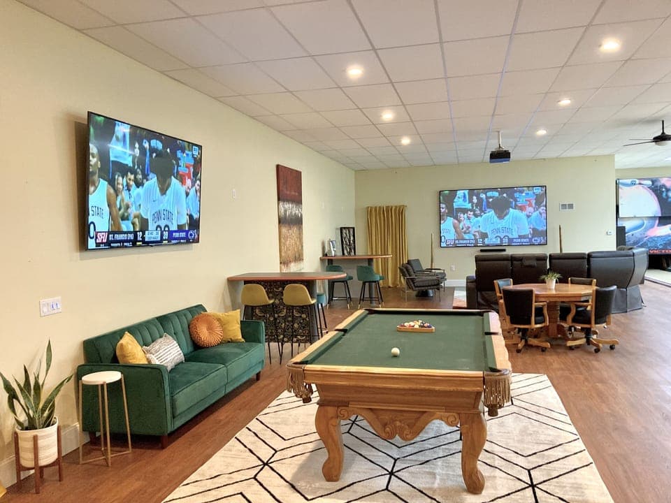 Game room