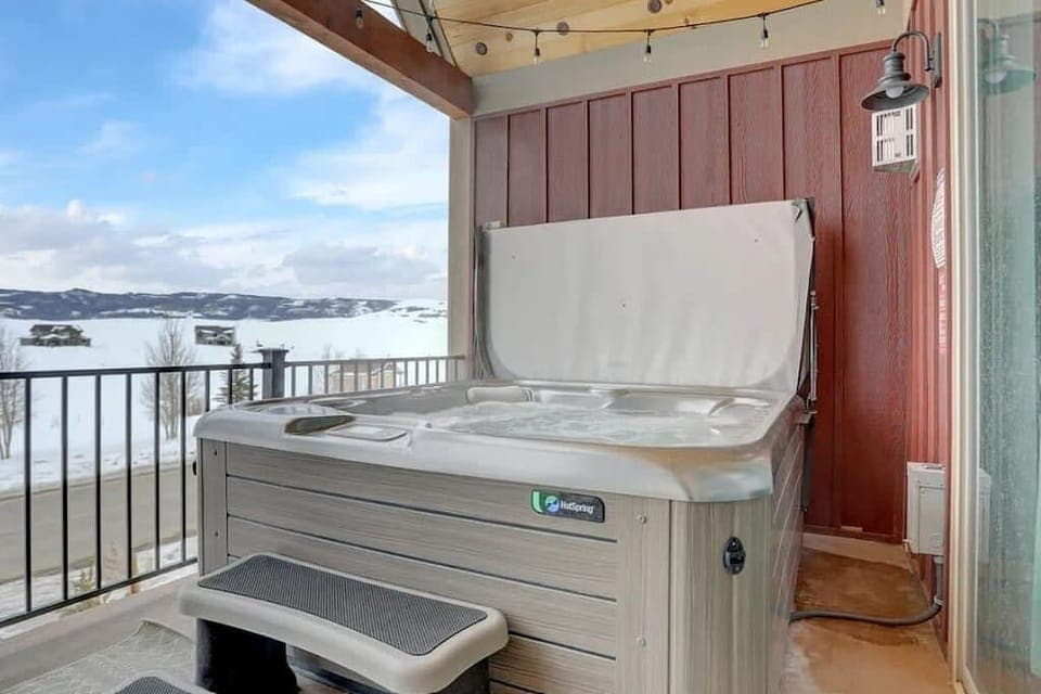Hot Tub