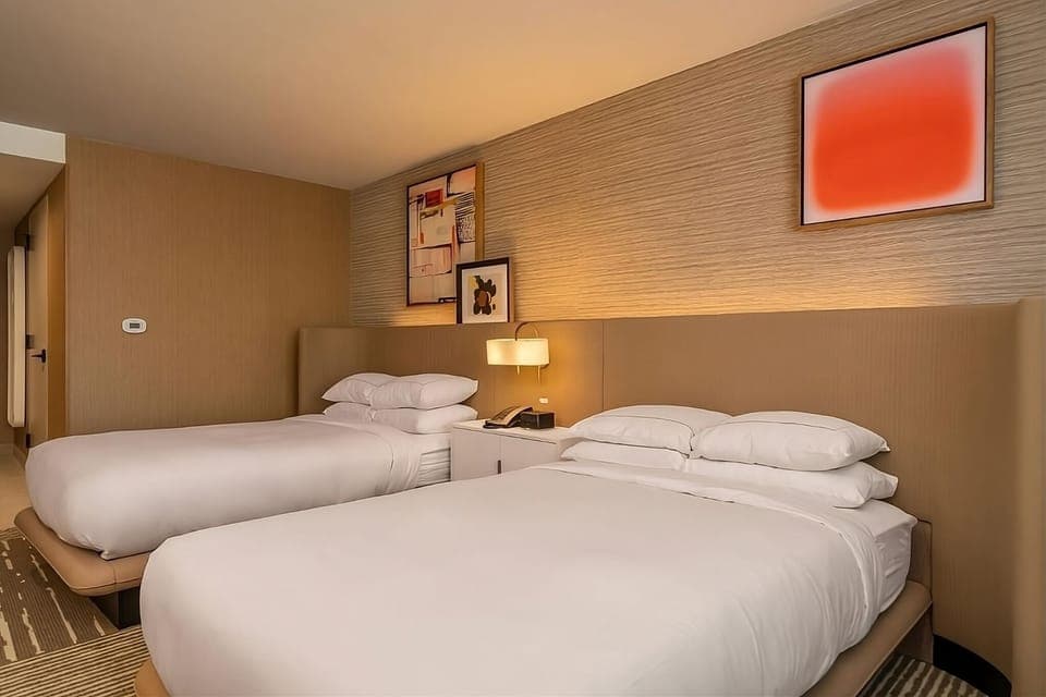 Comfortable Unit with 2 Double beds