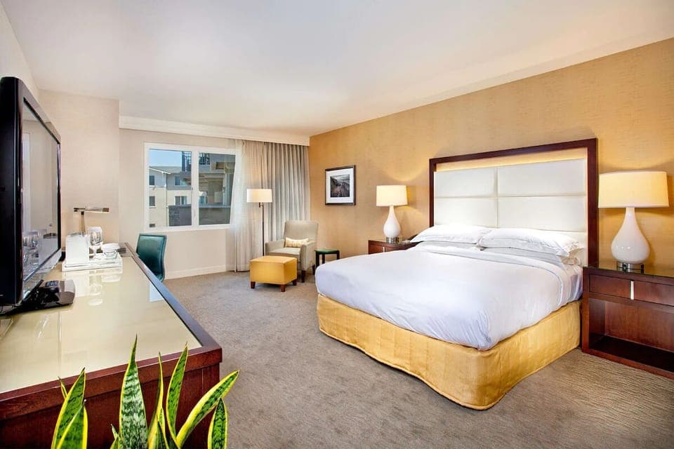 Comfortable Unit with 1 King size bed