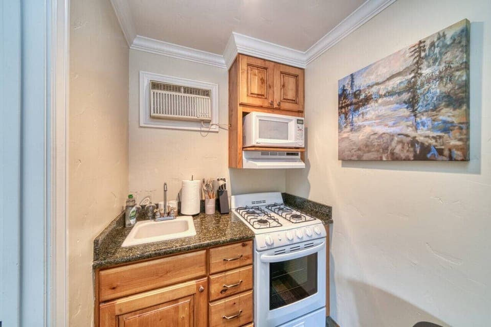 Kitchenette for all your extended stay needs!