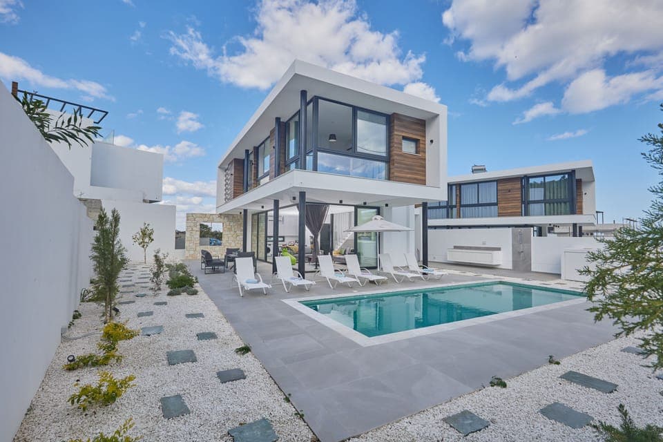 Villa Elsa, Brand New 3BDR Protaras Villa, Close to Fig Tree Bay Beach