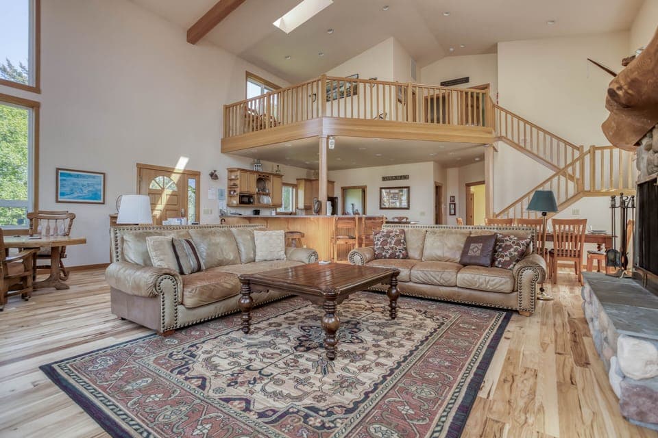 Embassy Living Room with Kitchen/ Floor 2 View