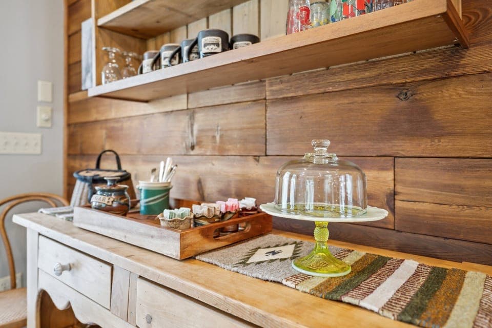 021_537WisconsinAve_2021_HiRes