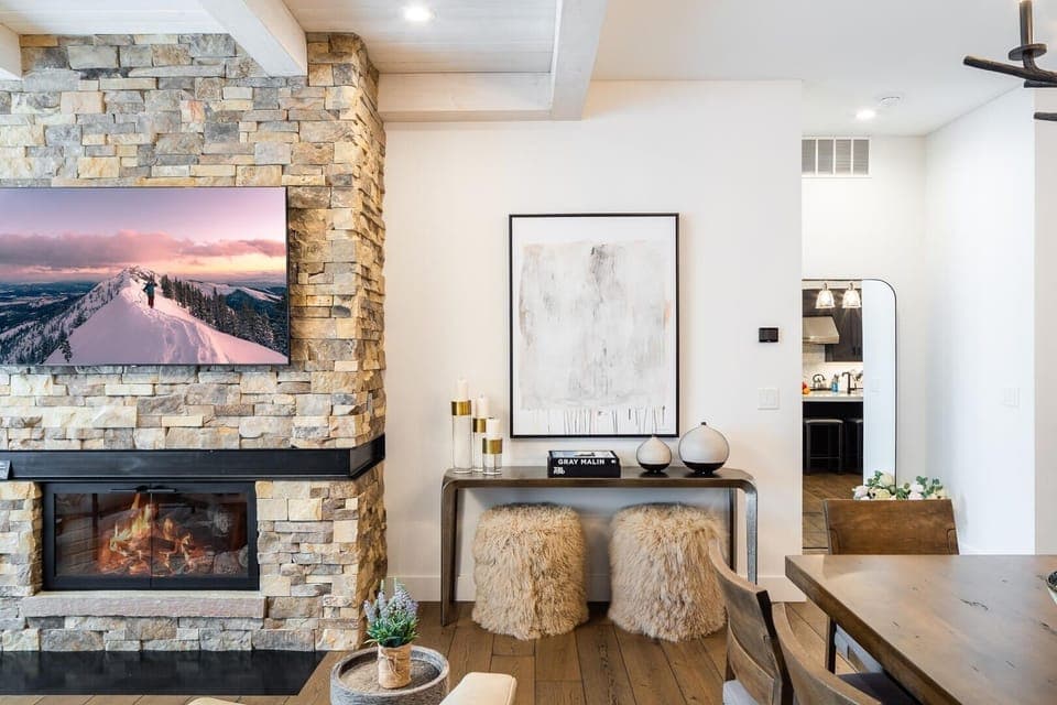 Indoors, Fireplace, Furniture, Living Room, Table