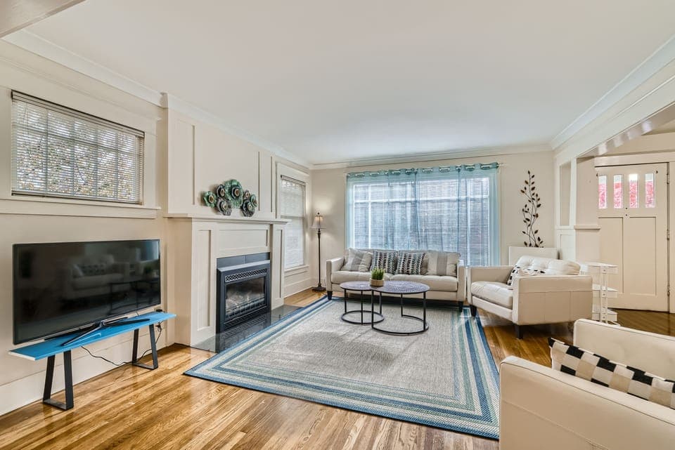 Living area with smart TV
