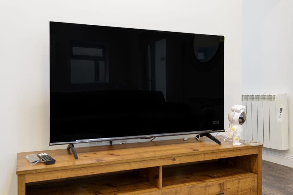 Living Room / Lounge