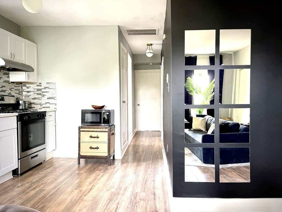 2nd Kitchen, 2nd Level