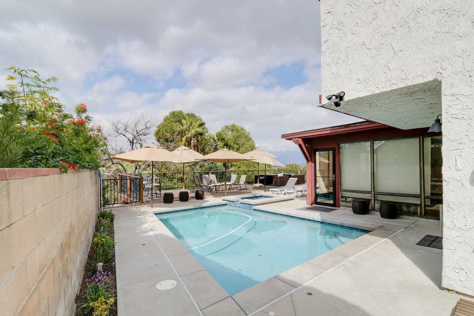 Fully Enclosed Private Backyard with Pool and Spa