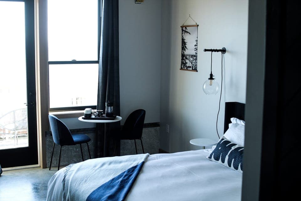 Unit with King size bed