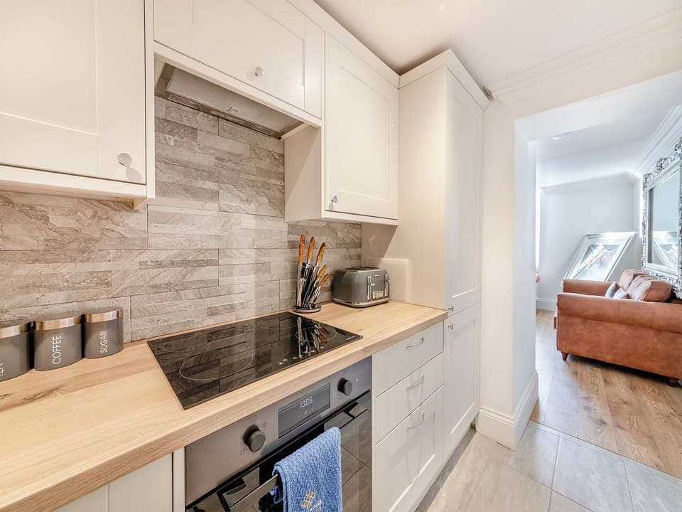 Kitchen | Iris Apartment - Ridley House, Yarm