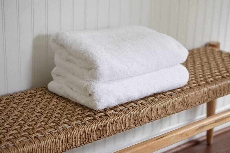 40f23778 bd55 4e47 854e 1fa487c00d12