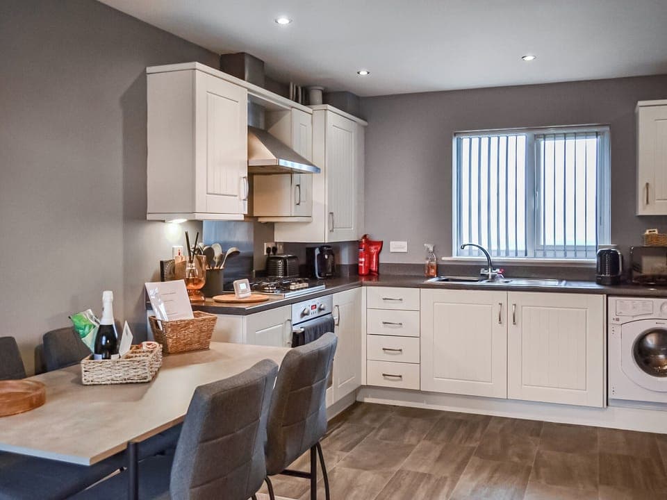 Open plan living space | The Gainsborough Mews, Gainsborough