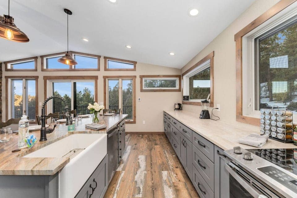 Private kitchen