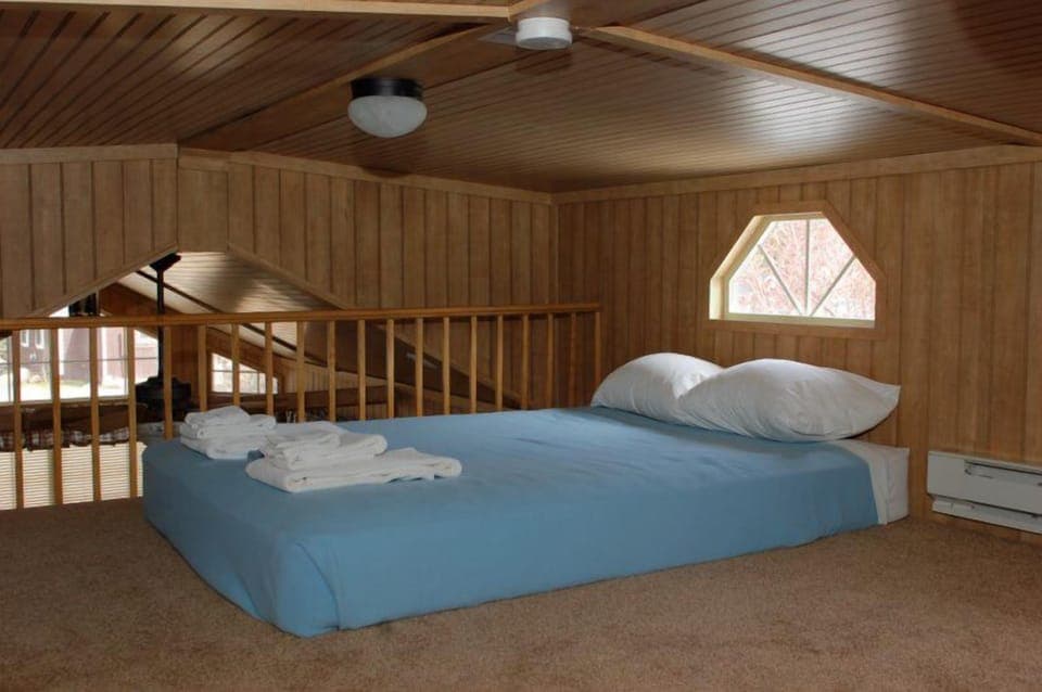 Low ceiling loft