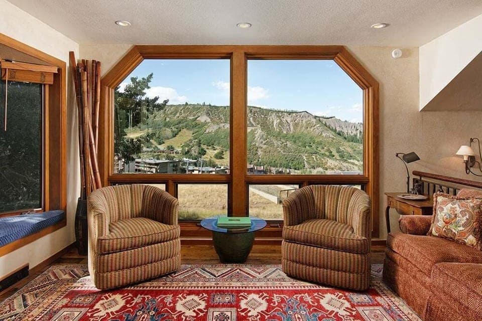 Architecture, Building, Furniture, Indoors, Living Room