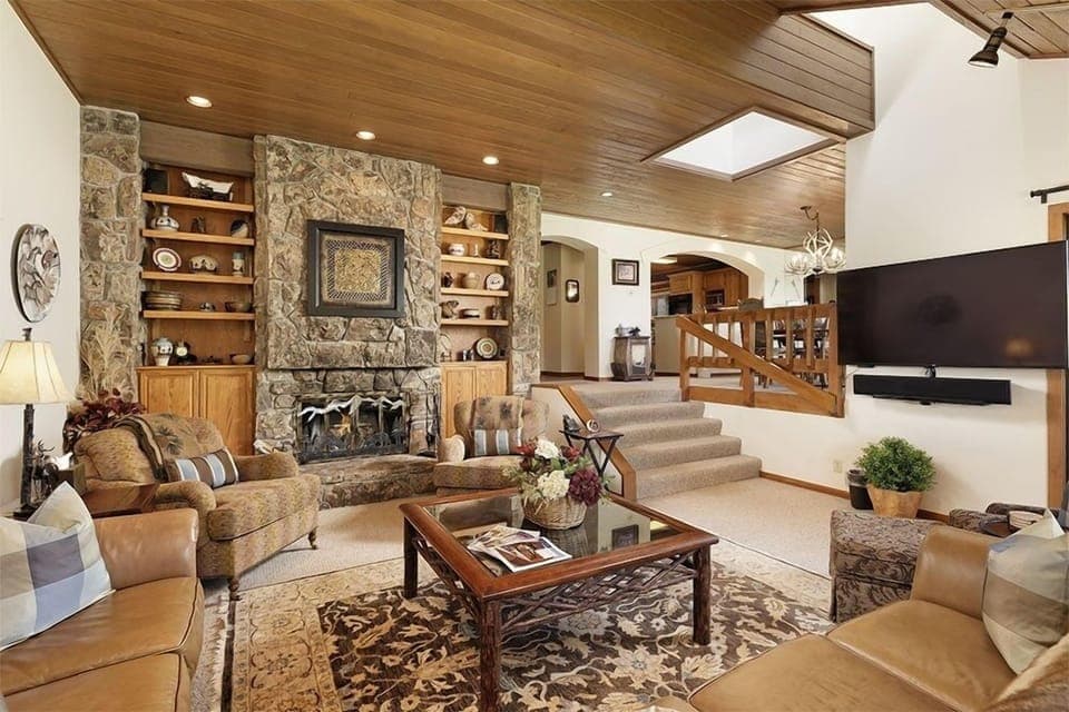 Home Decor, Indoors, Furniture, Living Room, Table