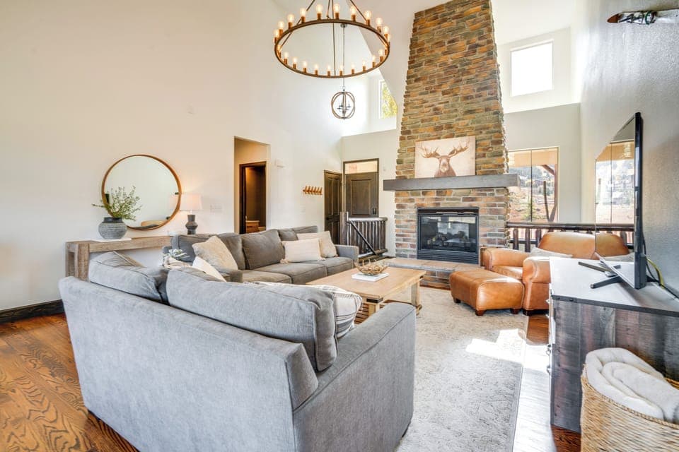 Granby Vacation Rental | 4BR | 3.5BA | 2,400 Sq Ft | 3 Steps to Enter