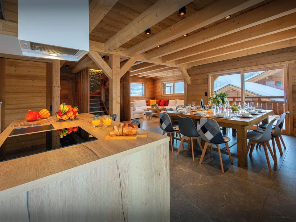 Kitchen/Dining/Lounge