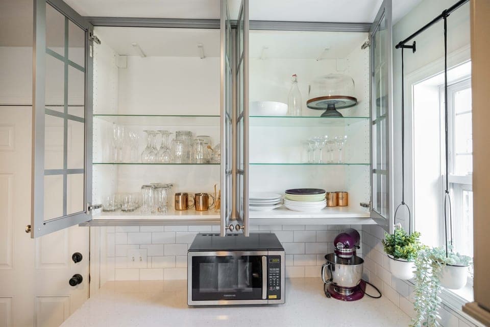 Set the perfect table with a full set of plates and crystal glassware—ideal for a stylish meal or toast!