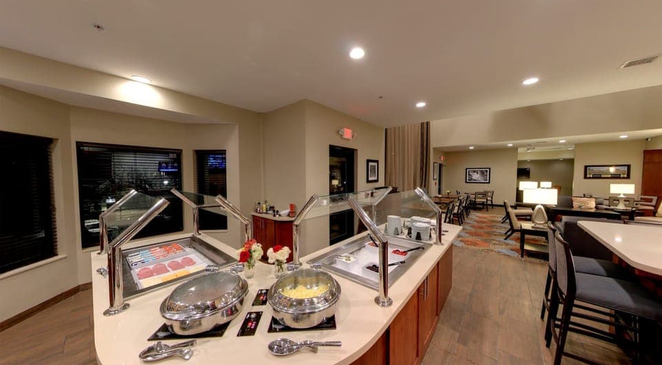 Enjoy FREE on-site breakfast when you stay with us!