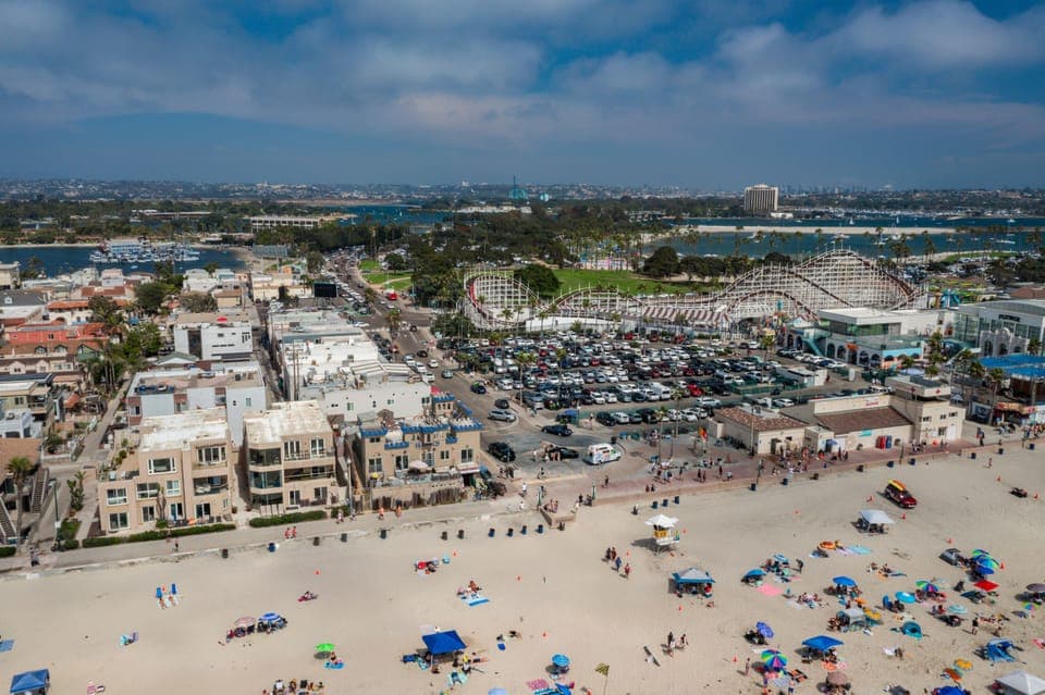 Unit Location. Steps from the sand, 150ft to Belmont Park! :)