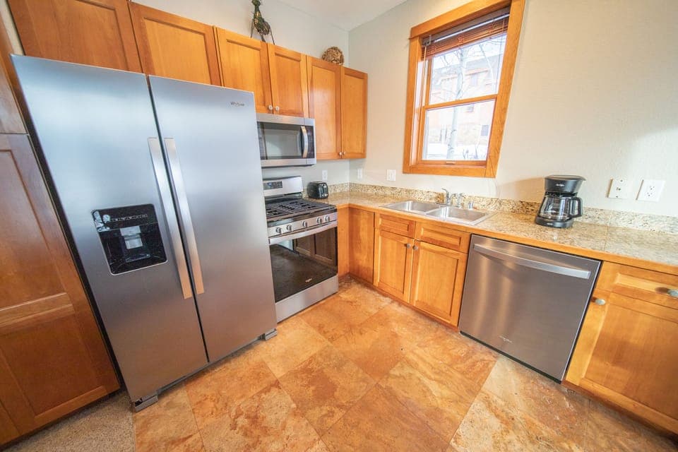 Modern kitchen