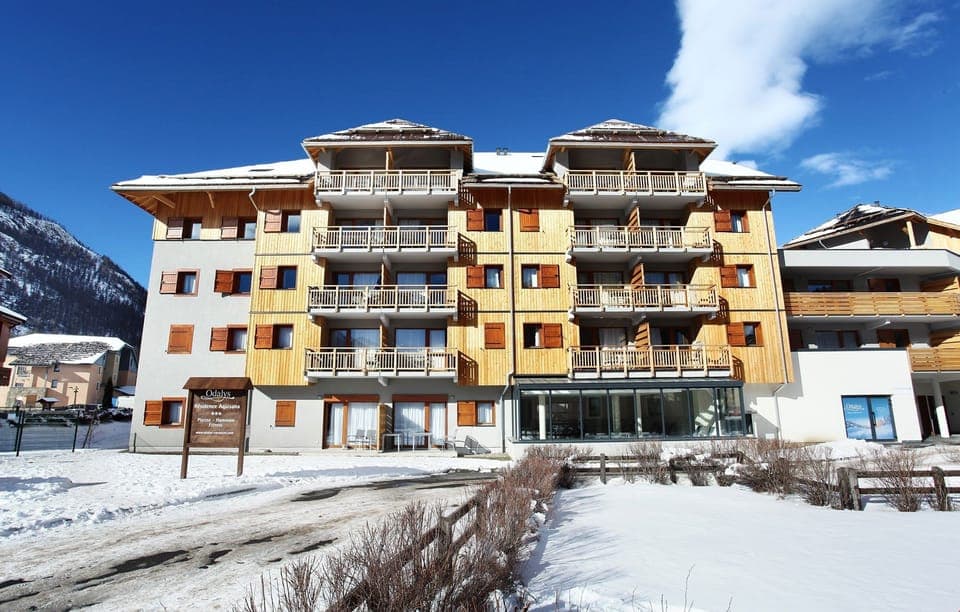 The residence offers apartments for up to 6 guests